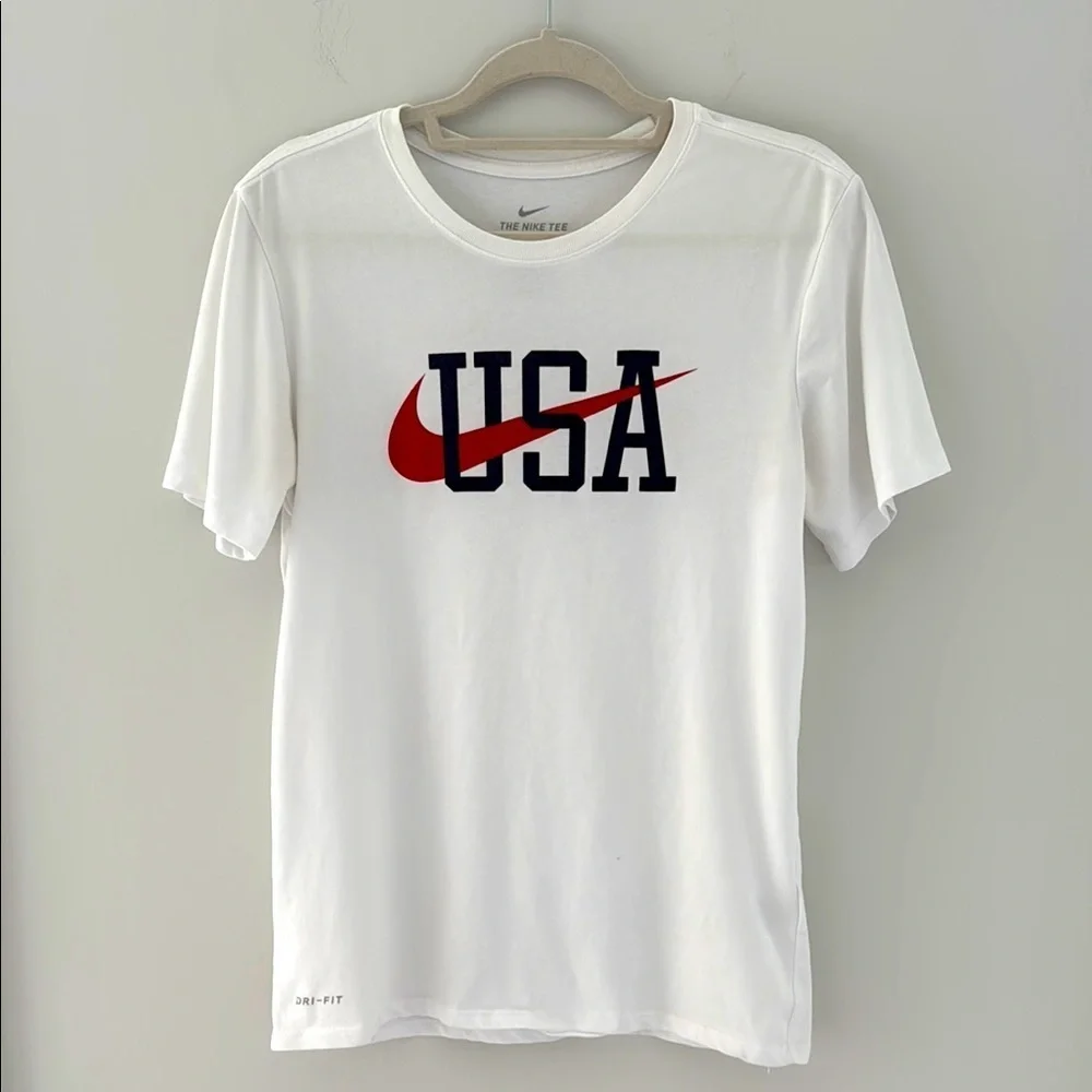 Men’s Nike USA Dri-Fit Short Sleeve AthleticTee size S